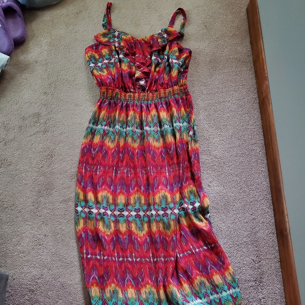 Sleeveless maxi dress